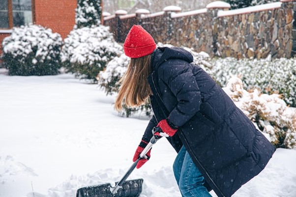 Slip and Fall Lawyers Give 5 Essentials You Need to Know About Slip and Fall Injuries in Winter 